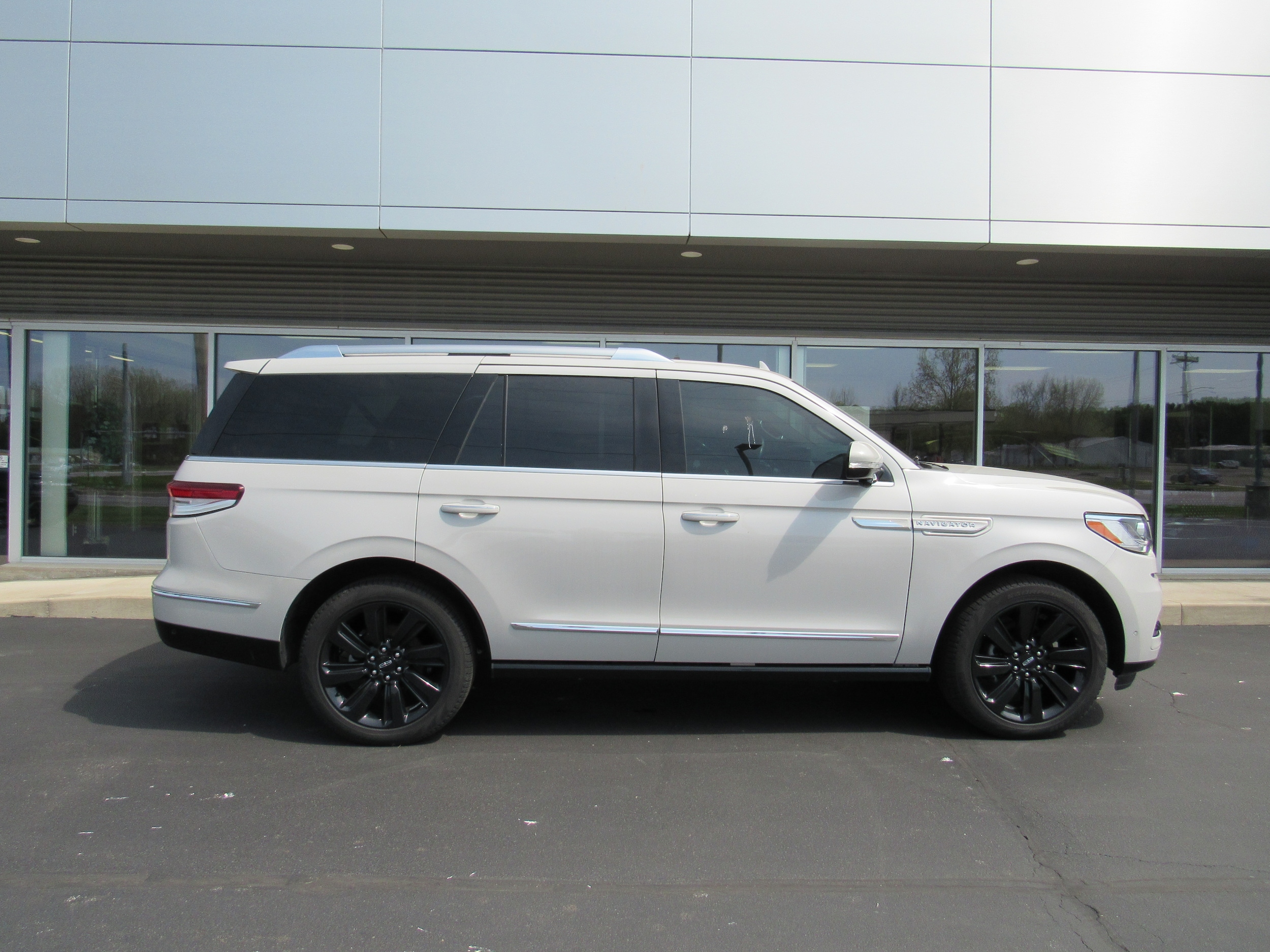2024 Lincoln Navigator