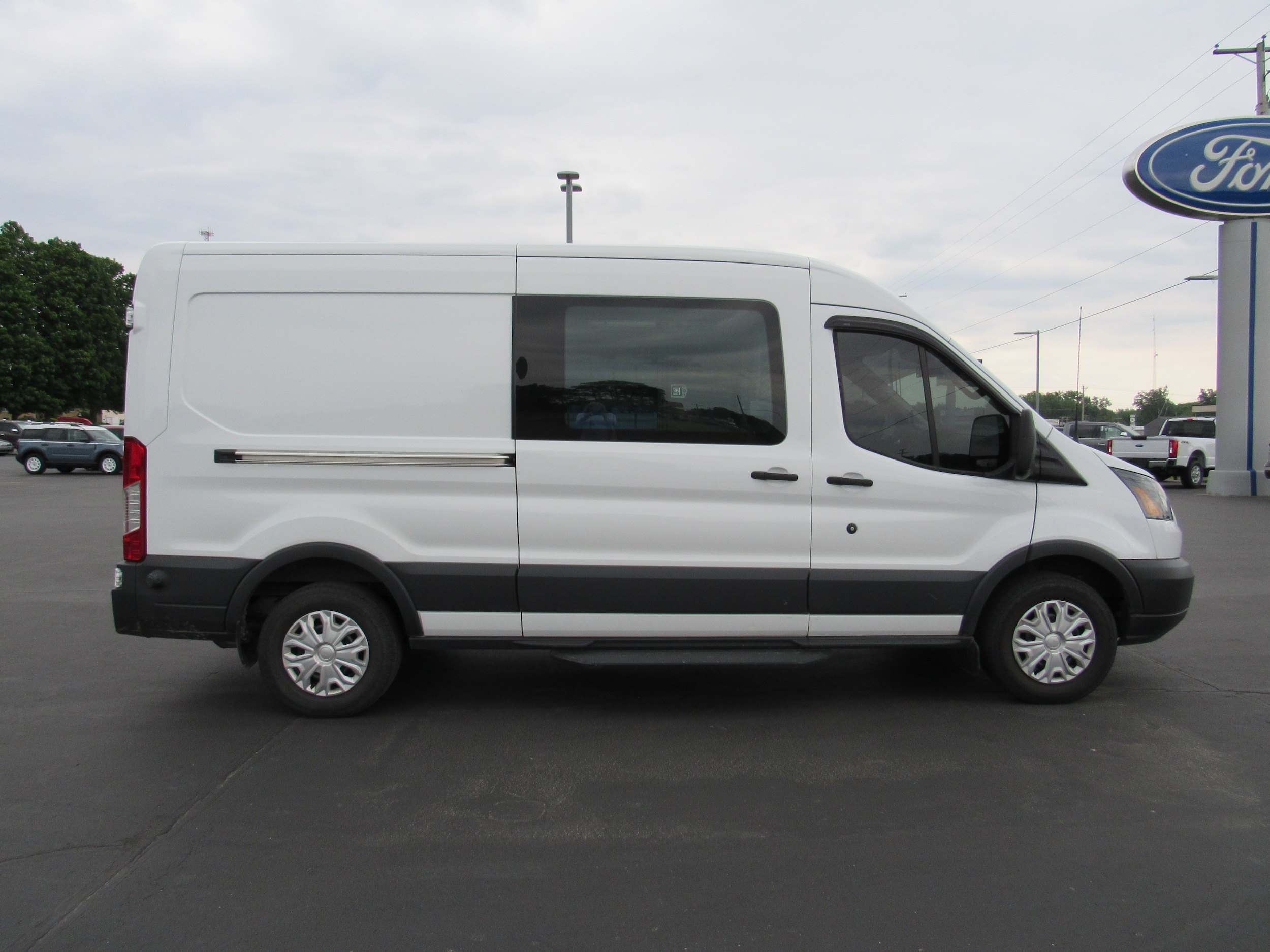 2016 Ford Transit 350 Van Med Roof Sliding Pass. 148 WB's photo