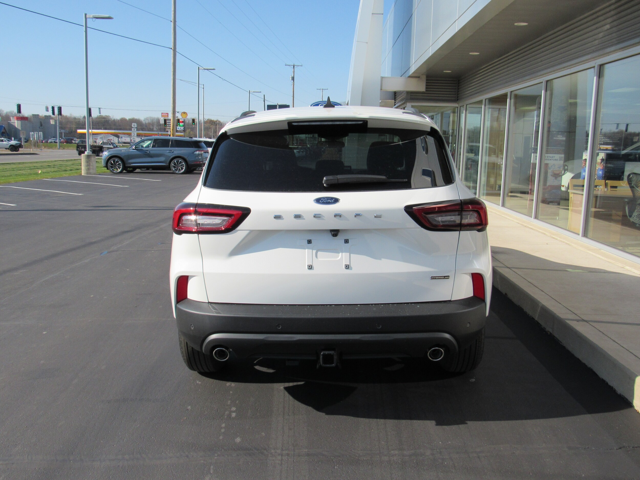 2026 Ford Escape Hybrid ST-Line Select photo 4