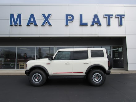 2026 Ford Bronco Outer Banks Outer Banks  4x4