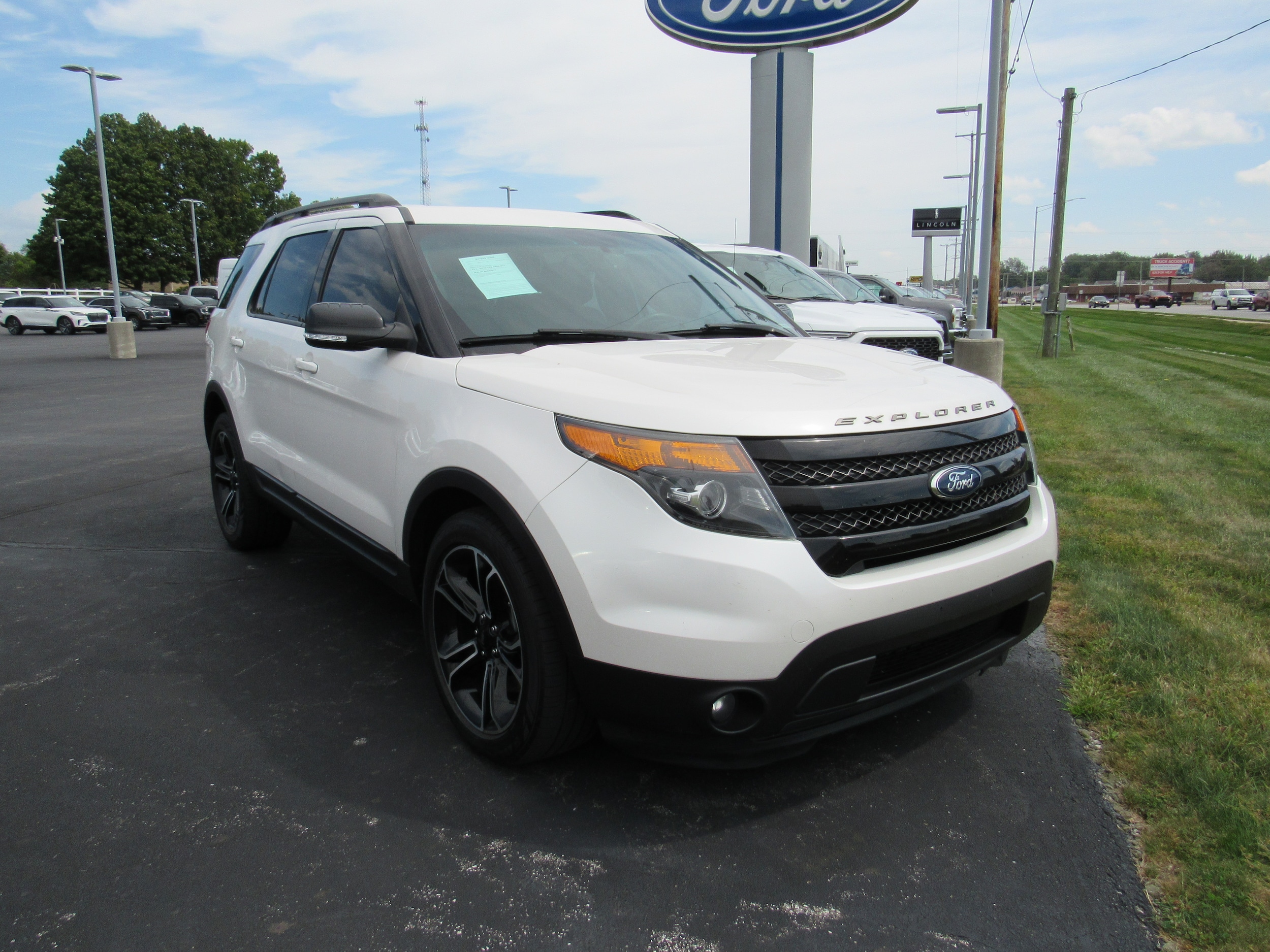 2015 Ford Explorer 4WD Sport 