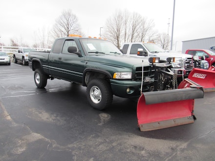2001 Dodge Ram 2500 Quad Cab 139 WB HD 4WD