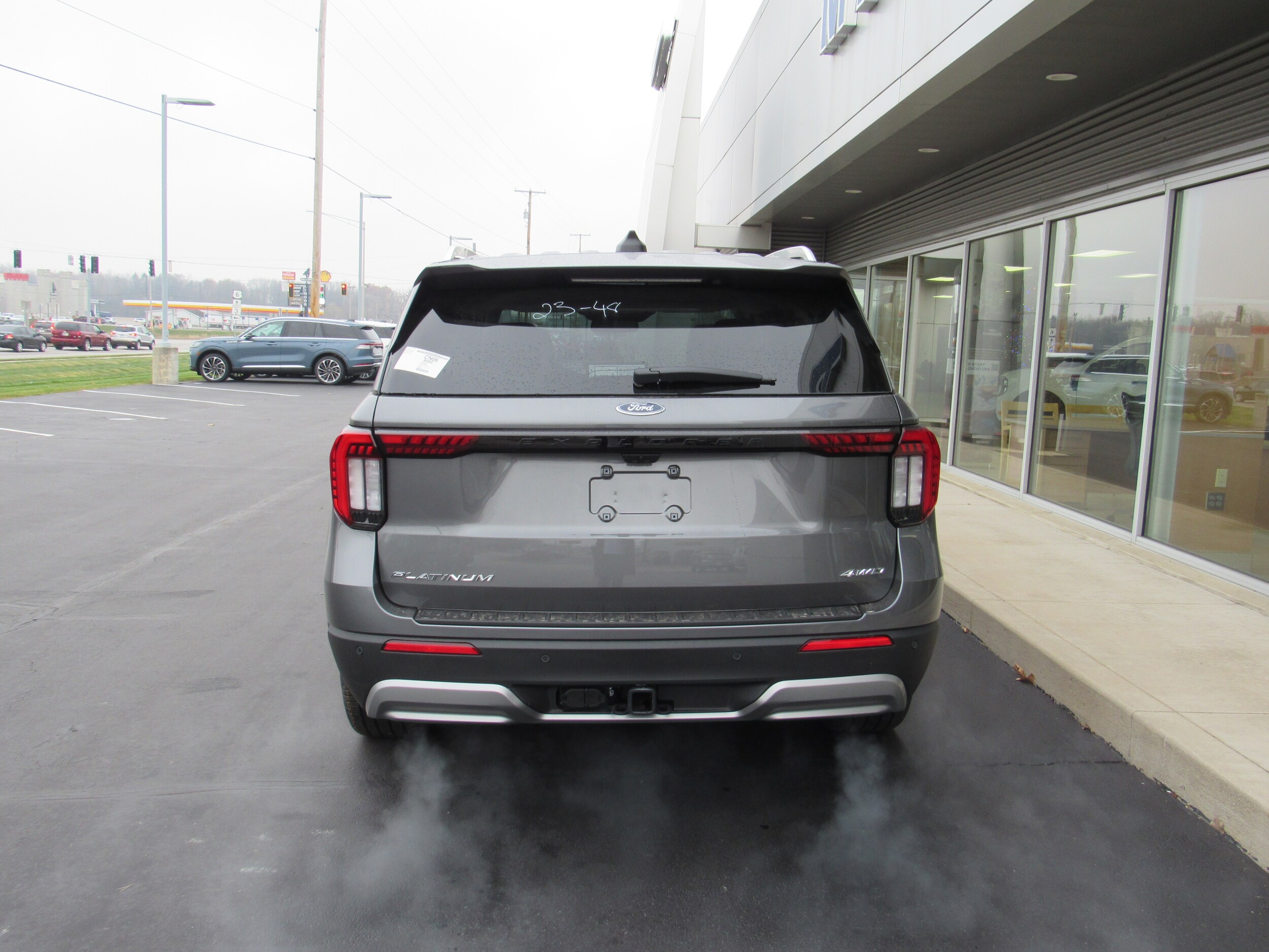 2026 Ford Explorer Platinum photo 3