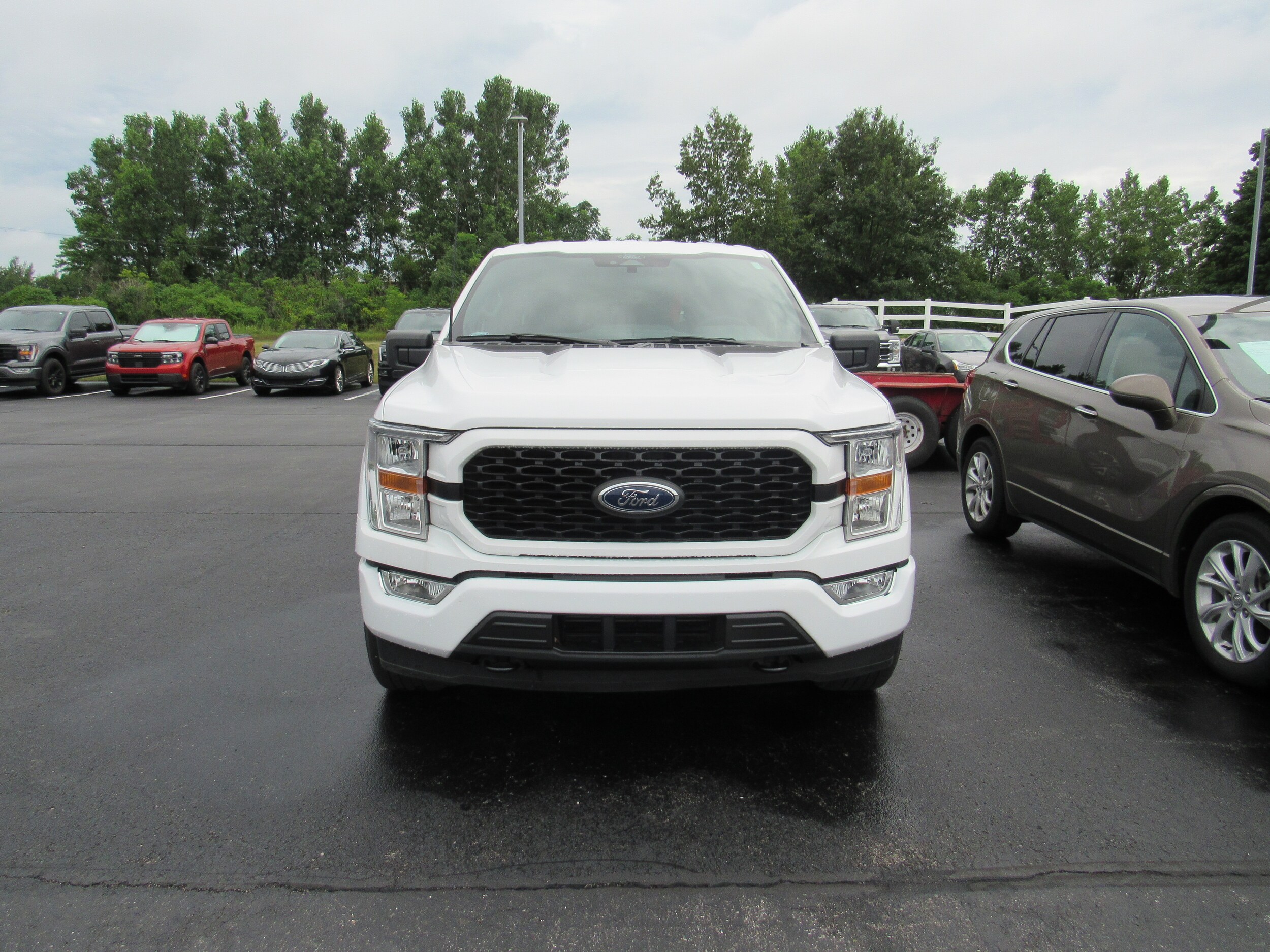 2022 Ford F-150 XL photo 4