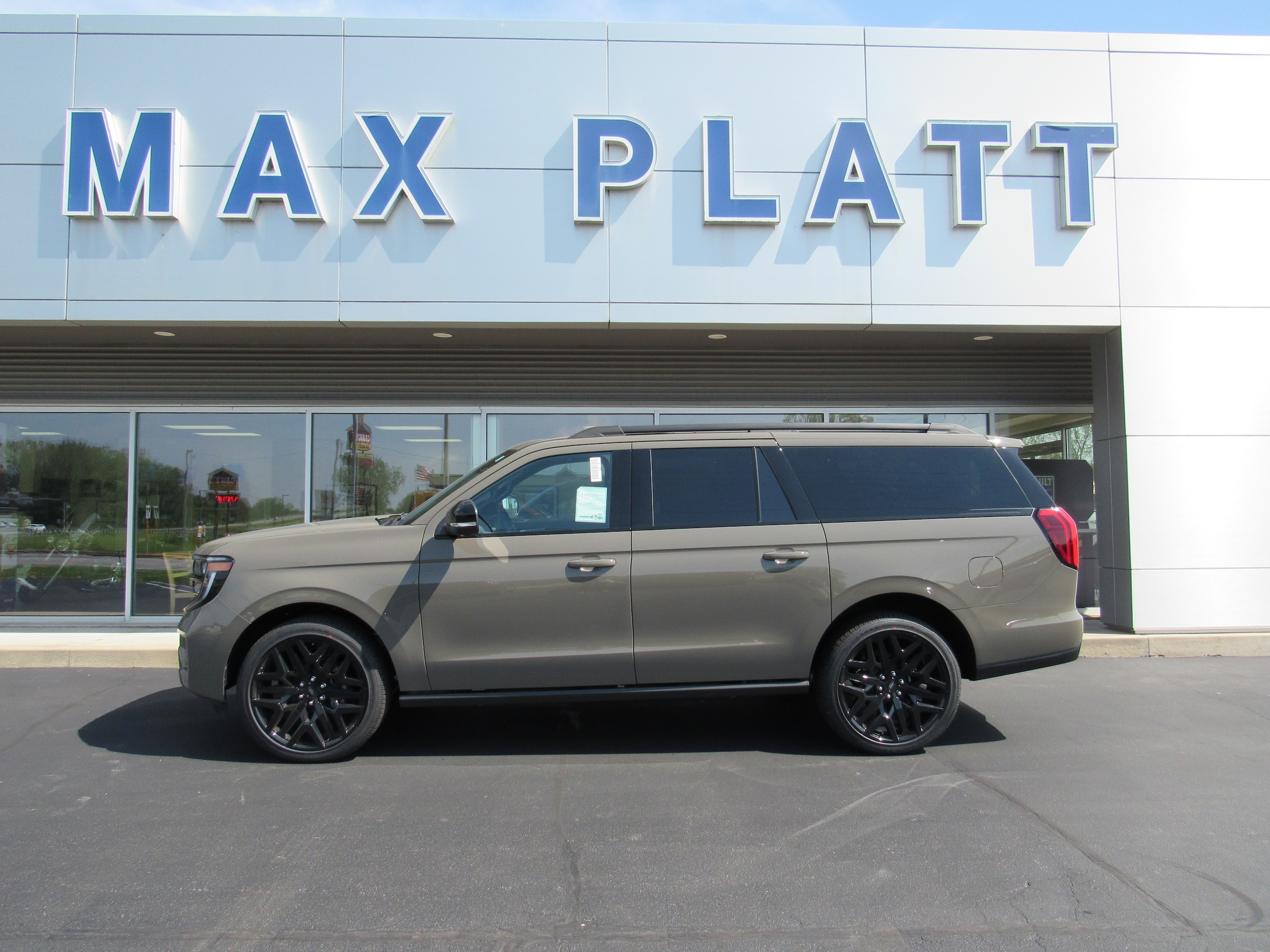 2026 Ford Expedition Platinum MAX 4x4's photo
