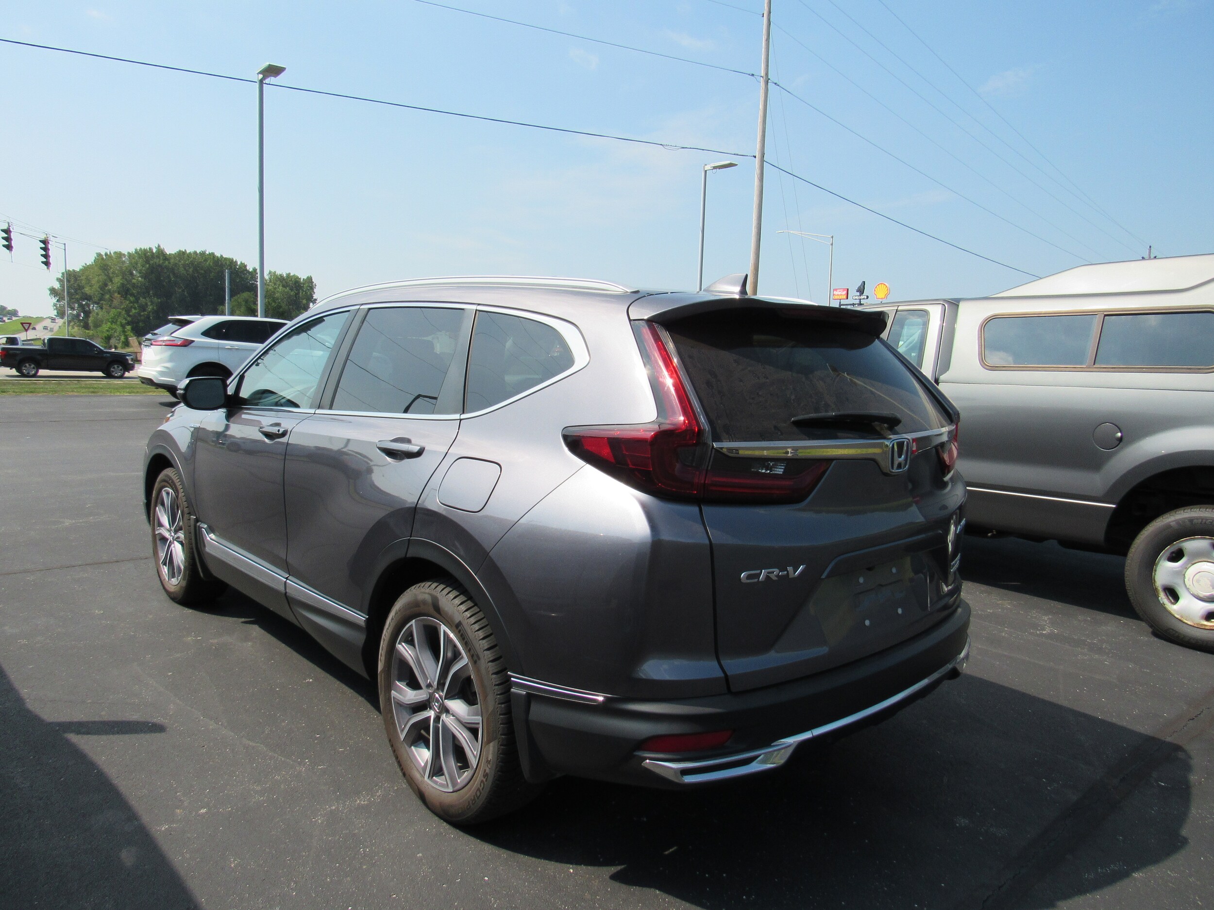 2021 Honda CR-V Hybrid Touring photo 3