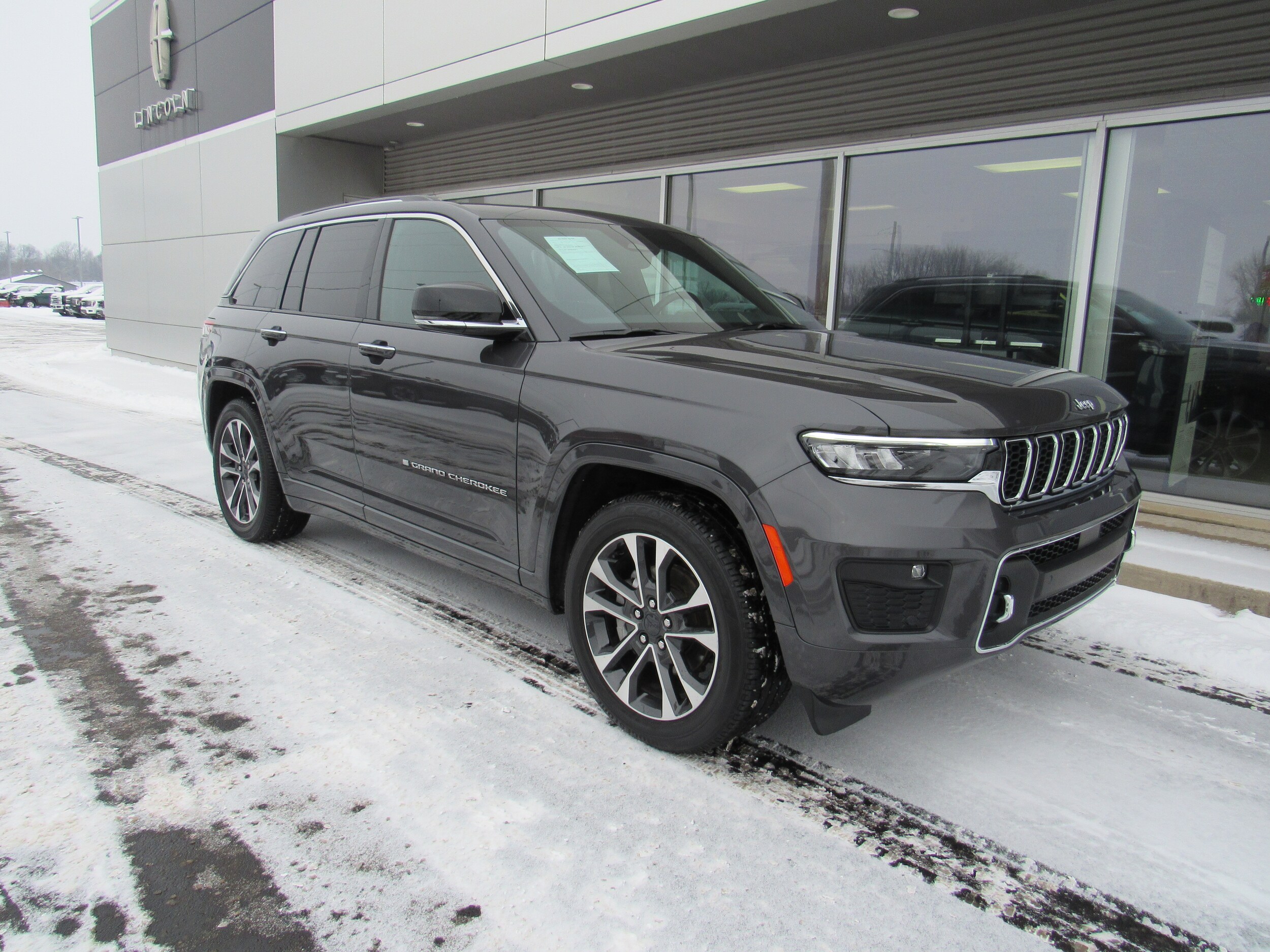 2022 Jeep Grand Cherokee Overland