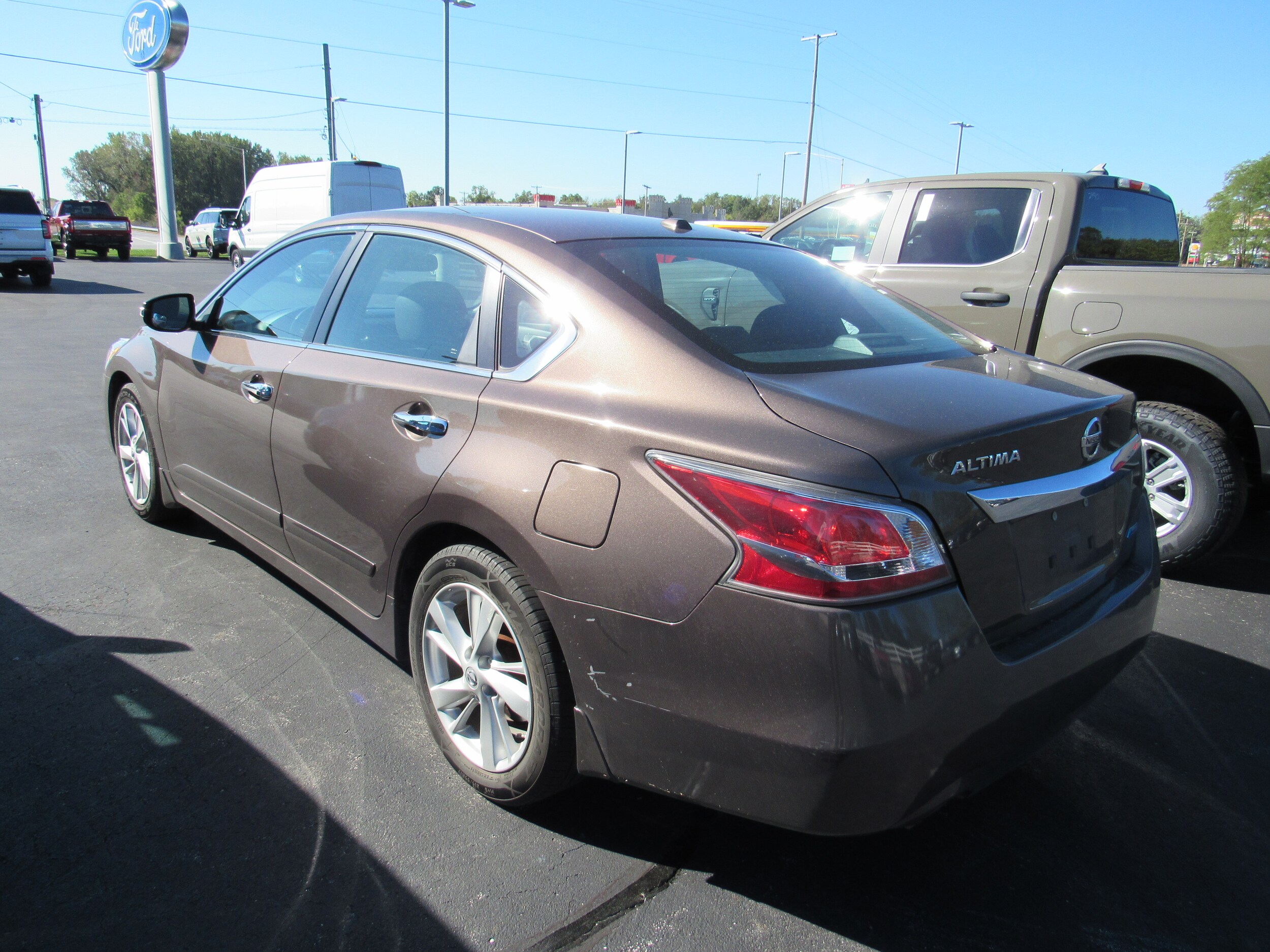2014 Nissan Altima 2.5 SL photo 3