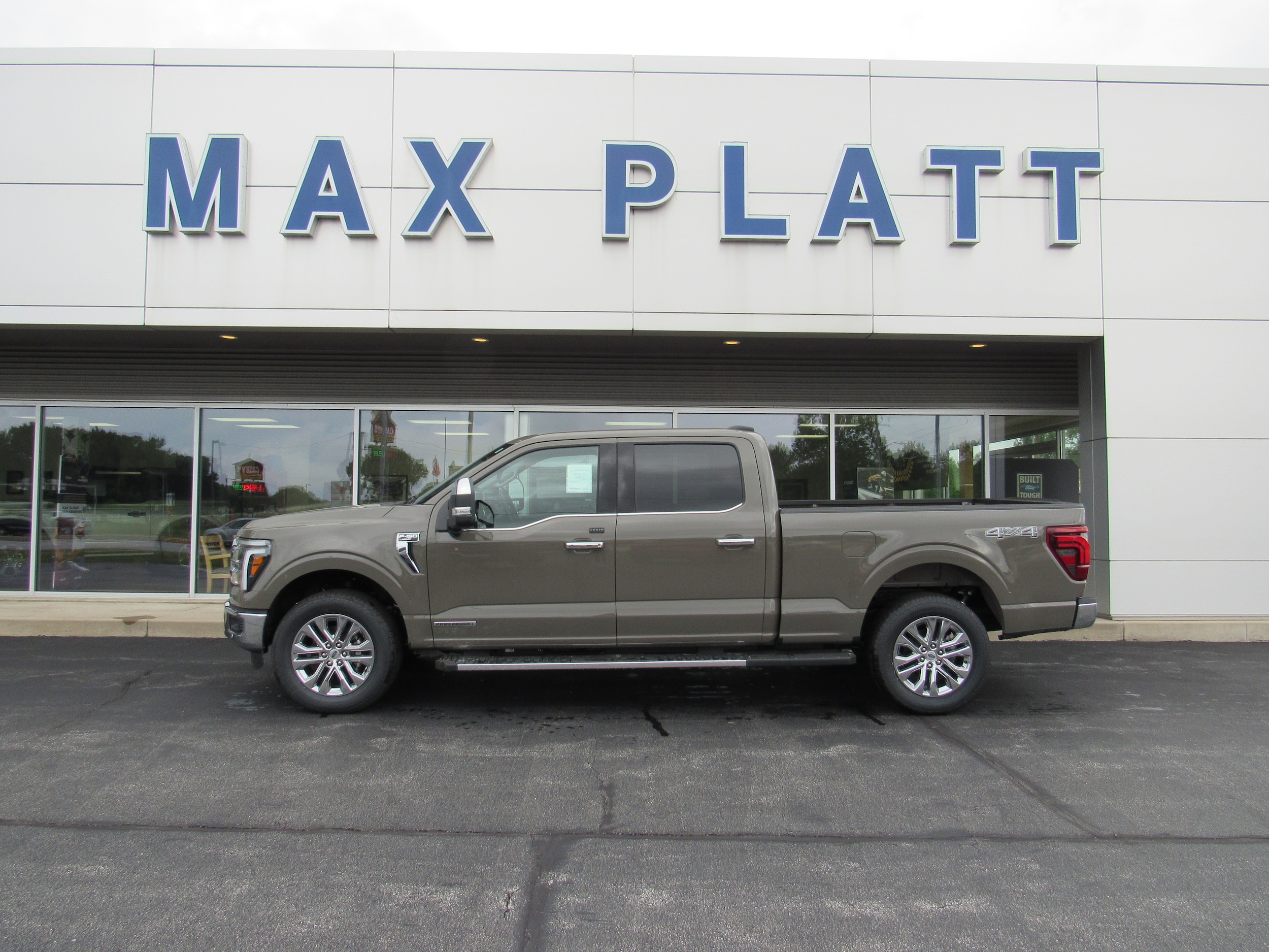 2025 Ford F-150 LARIAT