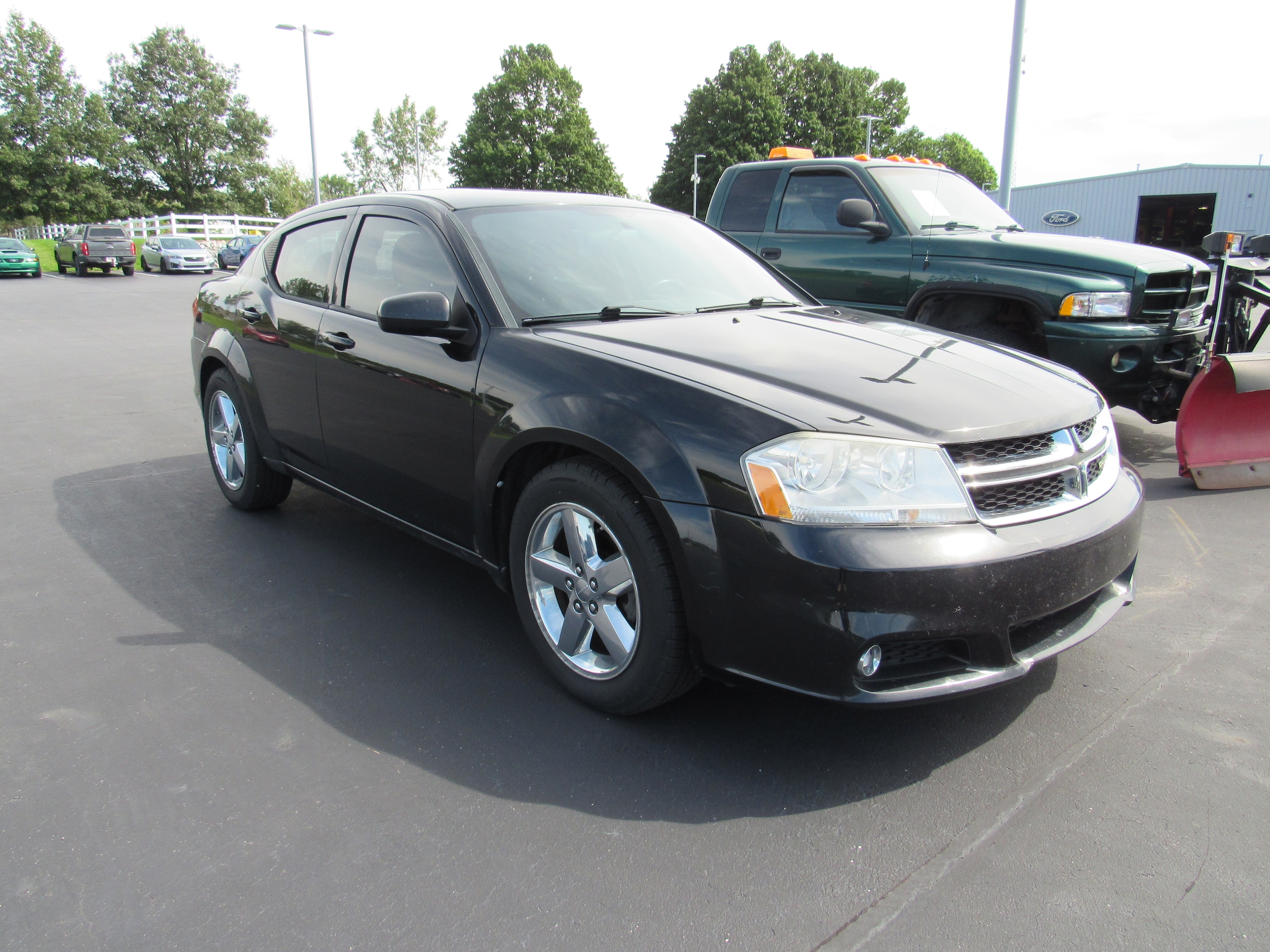 Used 2013 Dodge Avenger SXT with VIN 1C3CDZCB0DN654142 for sale in Kendallville, IN