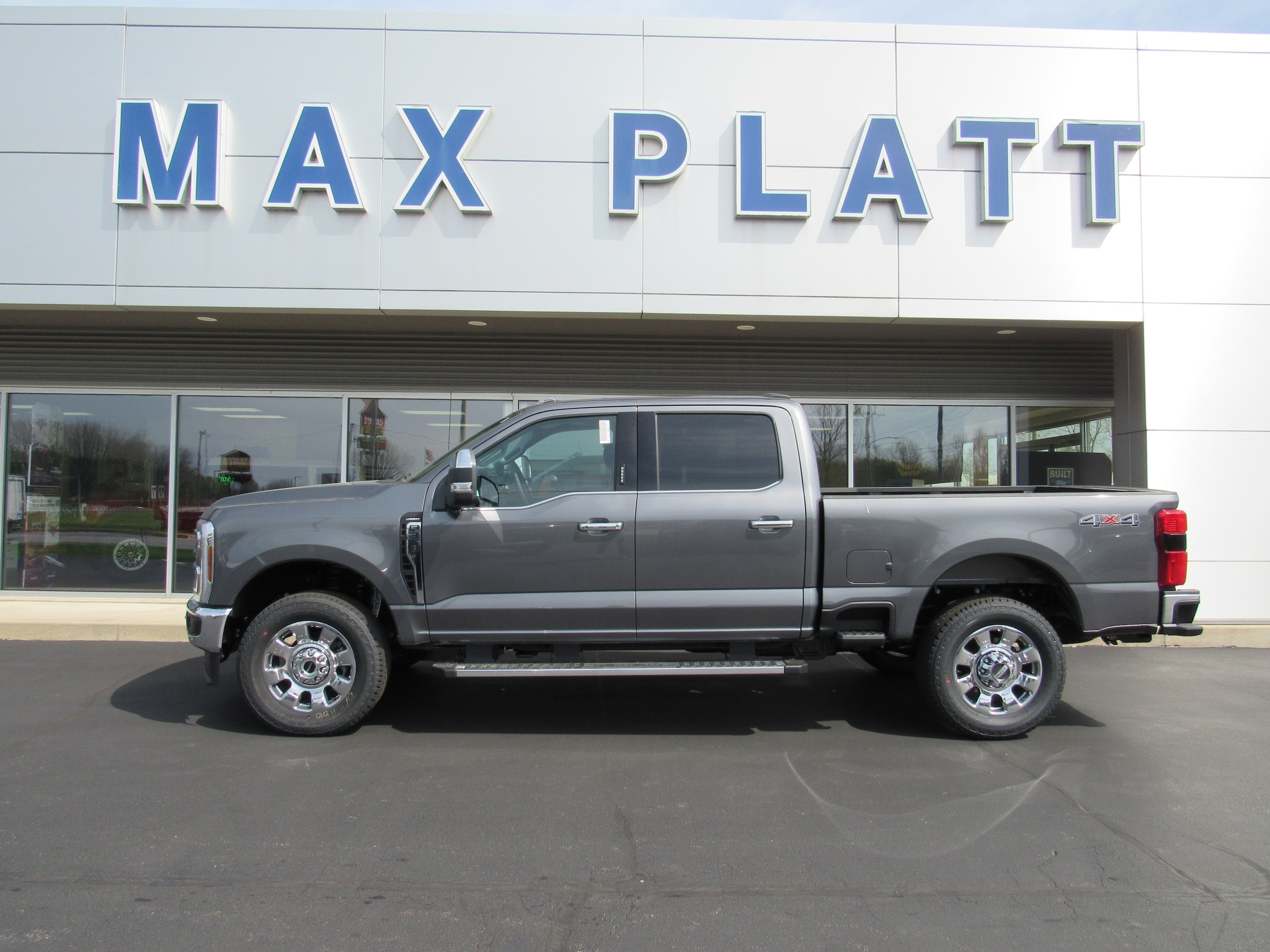 2026 Ford F-350 Super Duty Lariat