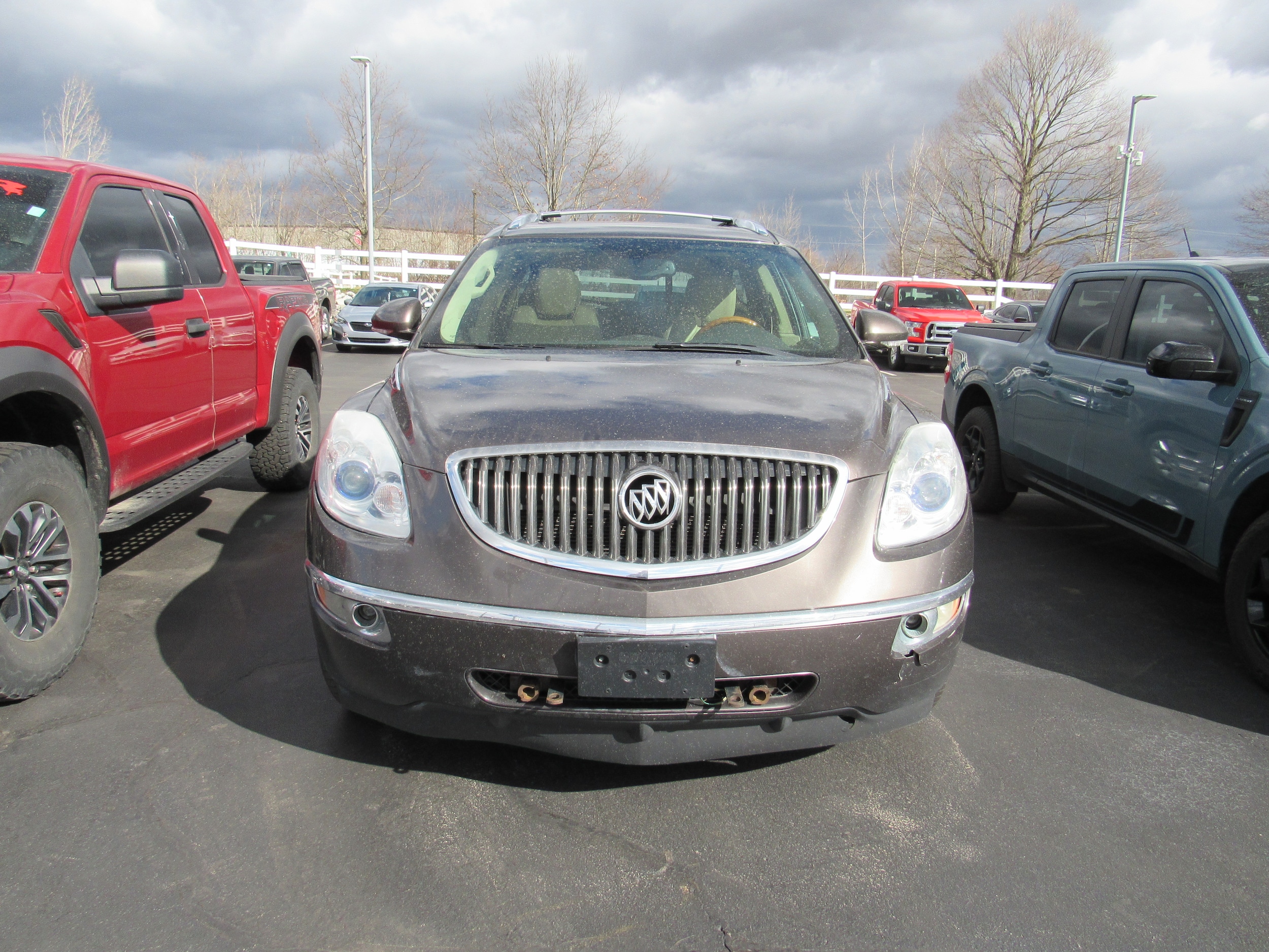 Used 2012 Buick Enclave Premium with VIN 5GAKVDED5CJ134919 for sale in Kendallville, IN