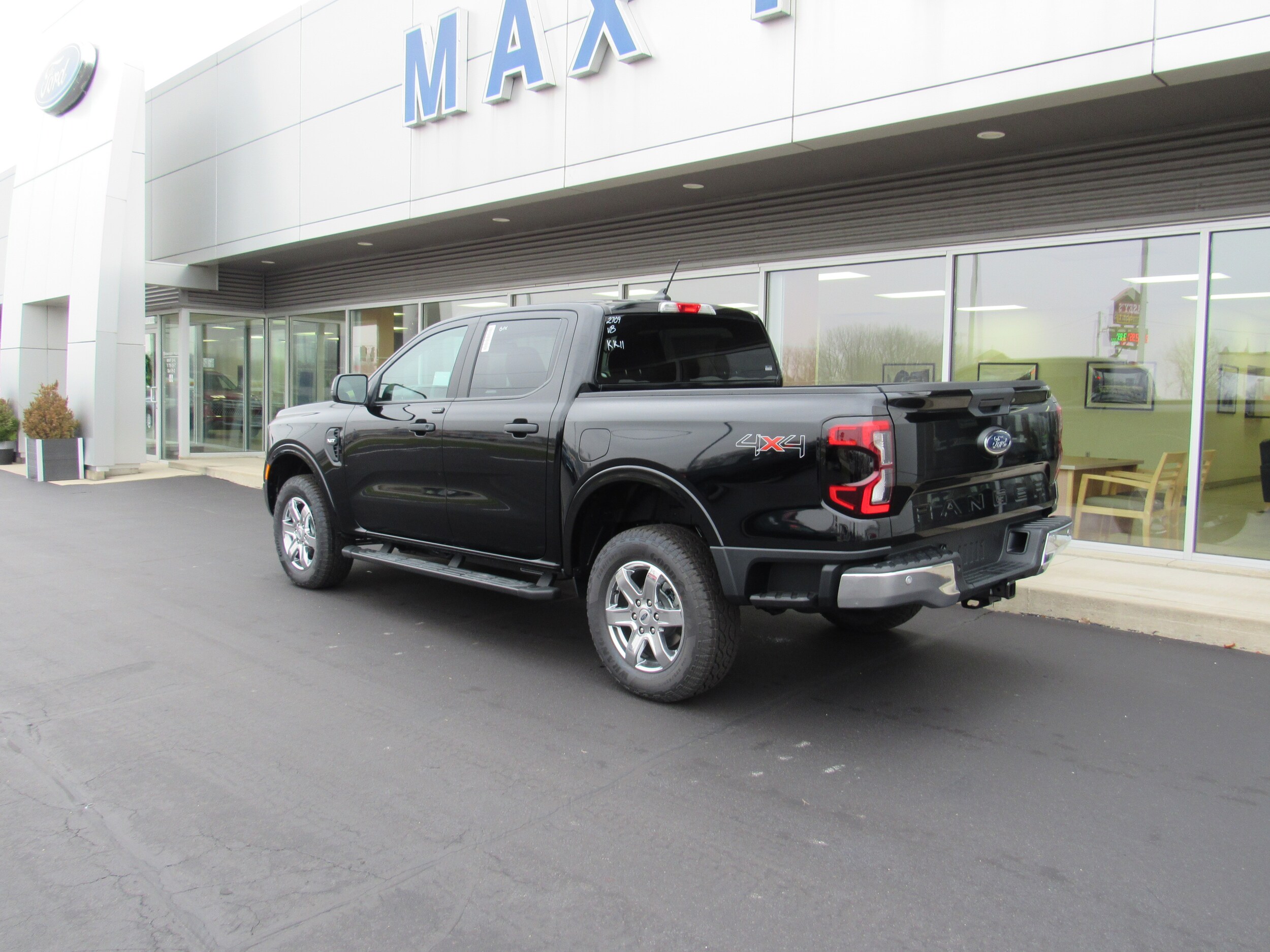 2025 Ford Ranger XLT photo 3