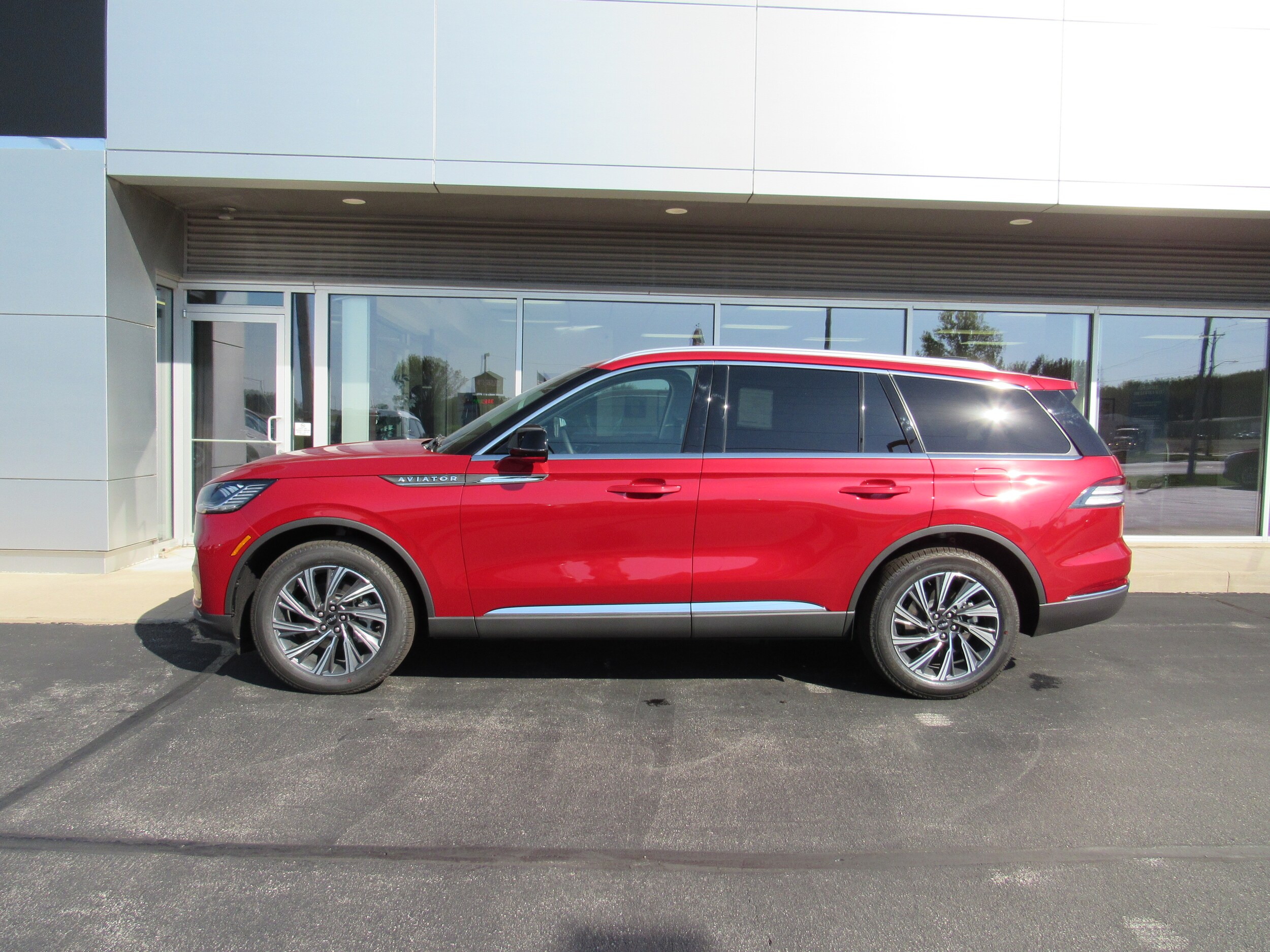 2025 Lincoln Aviator Premiere's photo