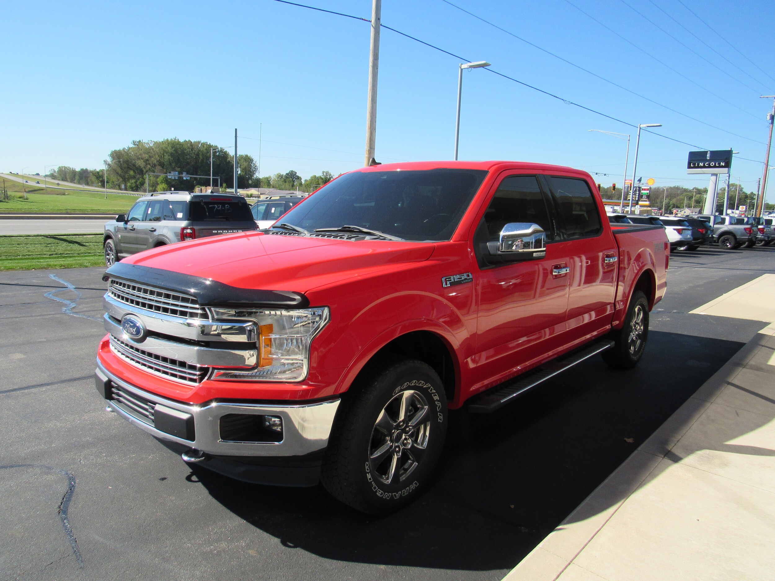 2019 Ford F-150 Lariat photo 4