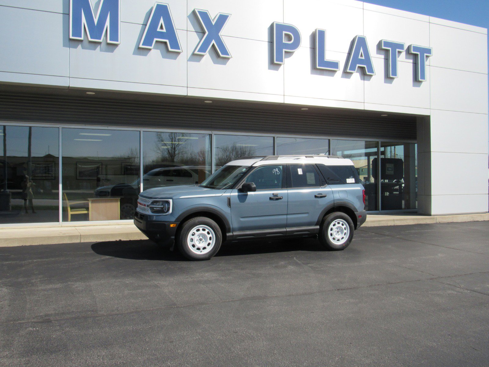 2025 Ford Bronco Sport Heritage photo 2