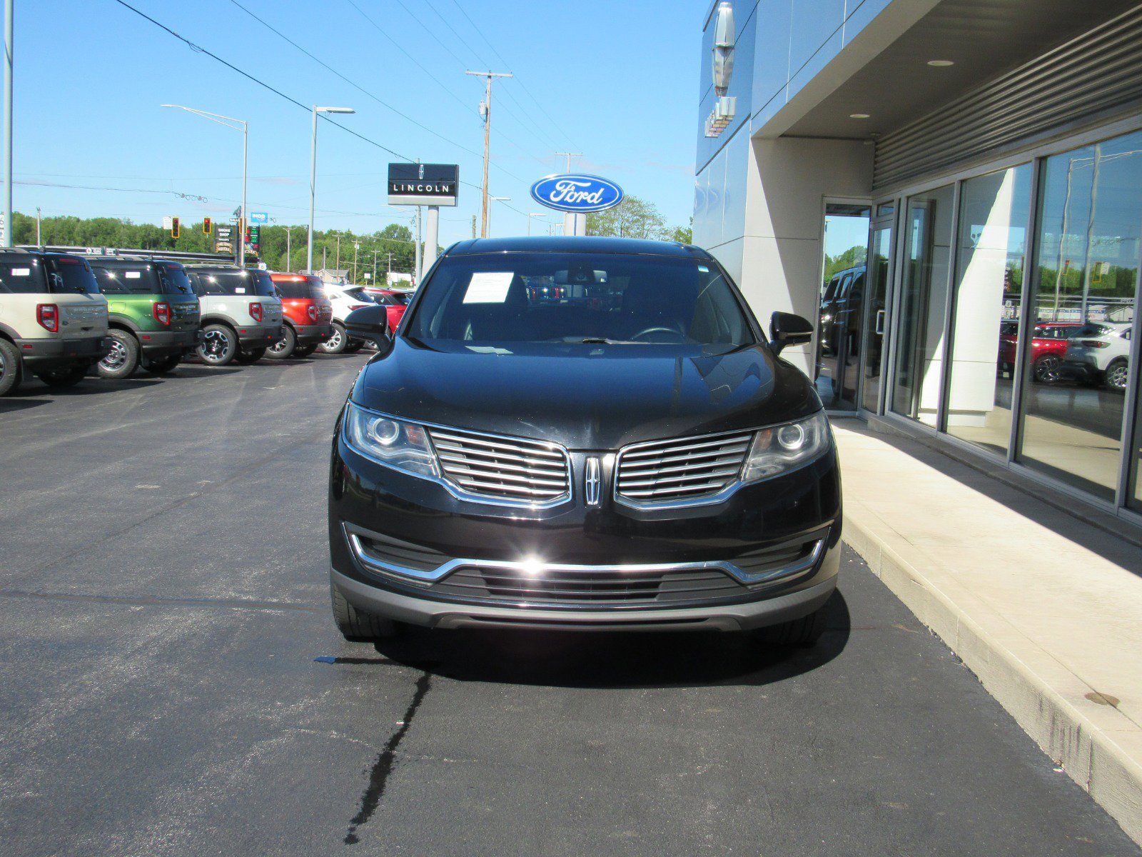 Used 2016 Lincoln MKX Select with VIN 2LMTJ8KR1GBL61508 for sale in Kendallville, IN