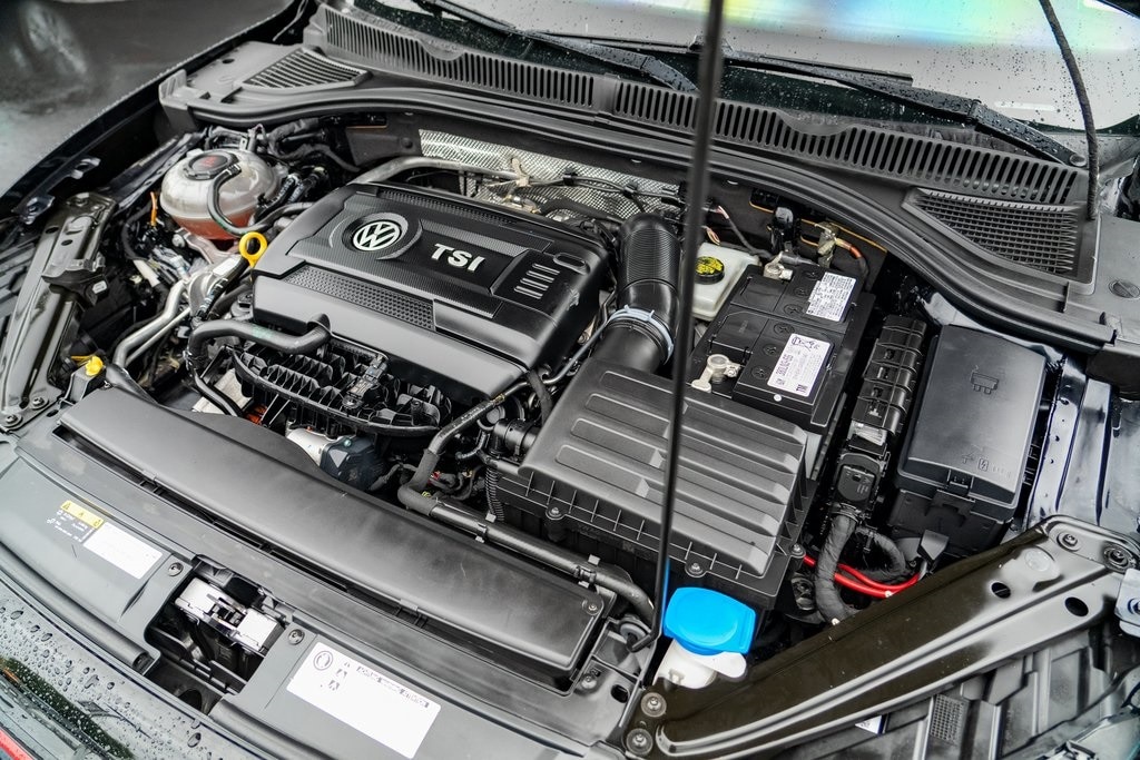 2019 Volkswagen Jetta GLI 2.0T S photo 4
