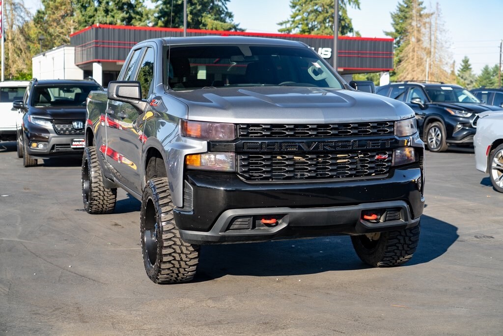 2020 Chevrolet Silverado 1500 Custom Trail Boss photo 2