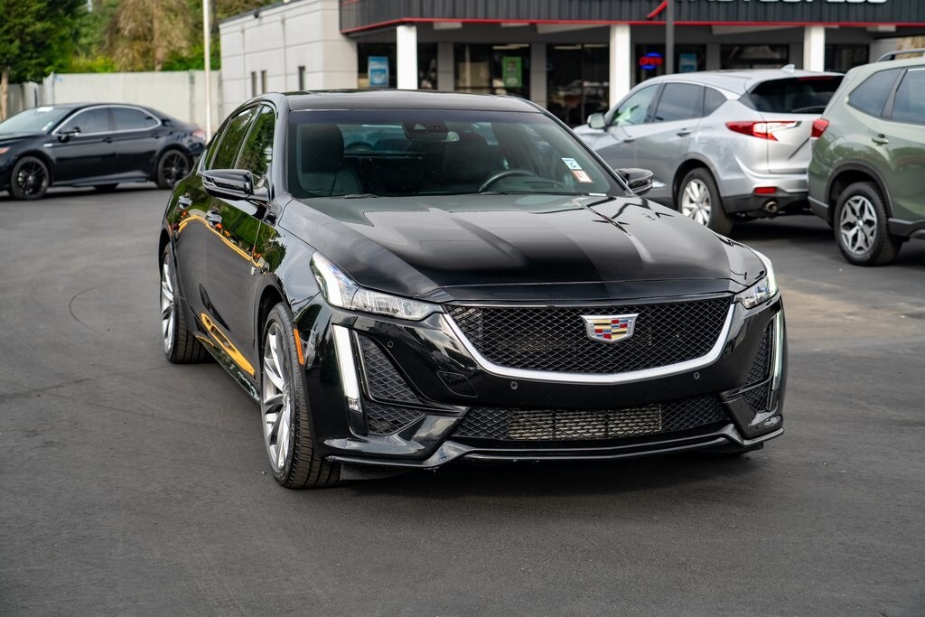 2022 Cadillac CT5 Sport photo 2