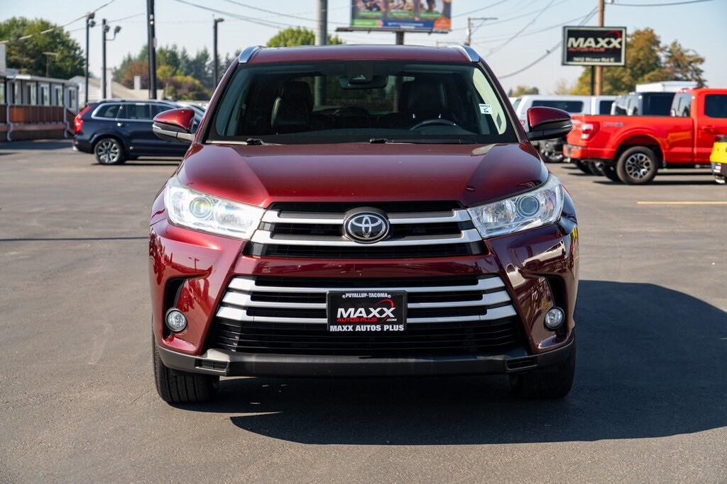 2017 Toyota Highlander SE XLE photo 3