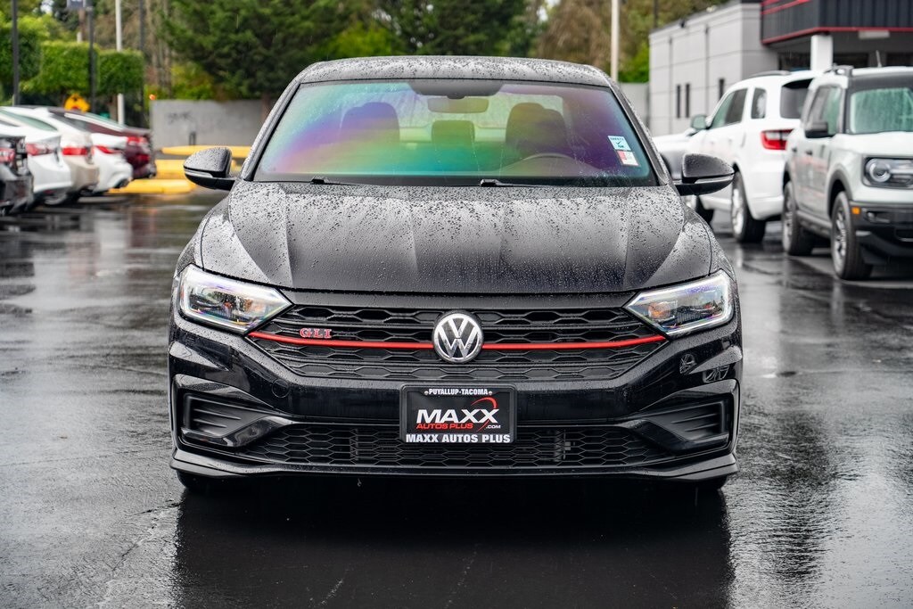 2019 Volkswagen Jetta GLI 2.0T S photo 2