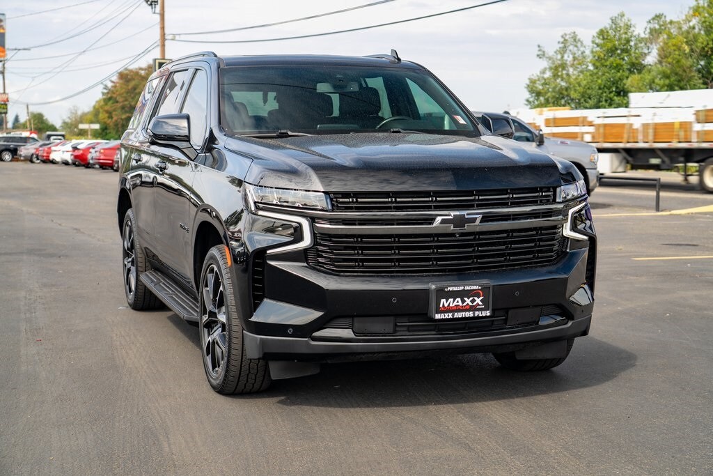 2021 Chevrolet Tahoe RST photo 2