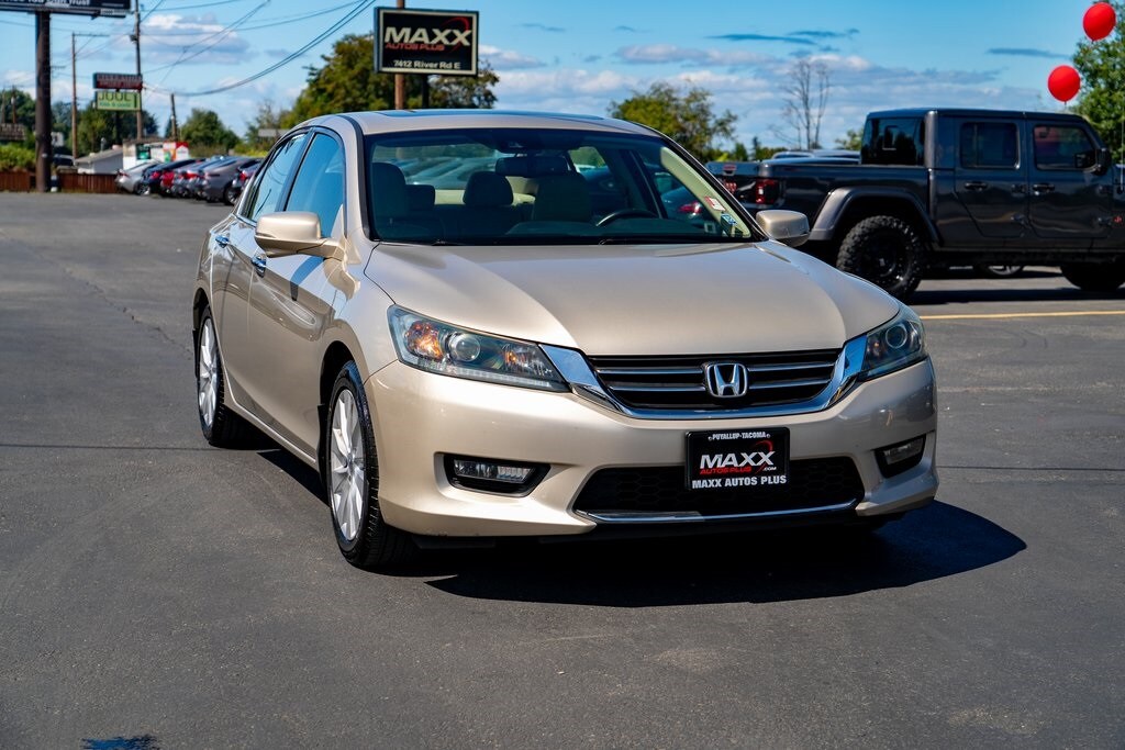 2015 Honda Accord EX-L photo 2