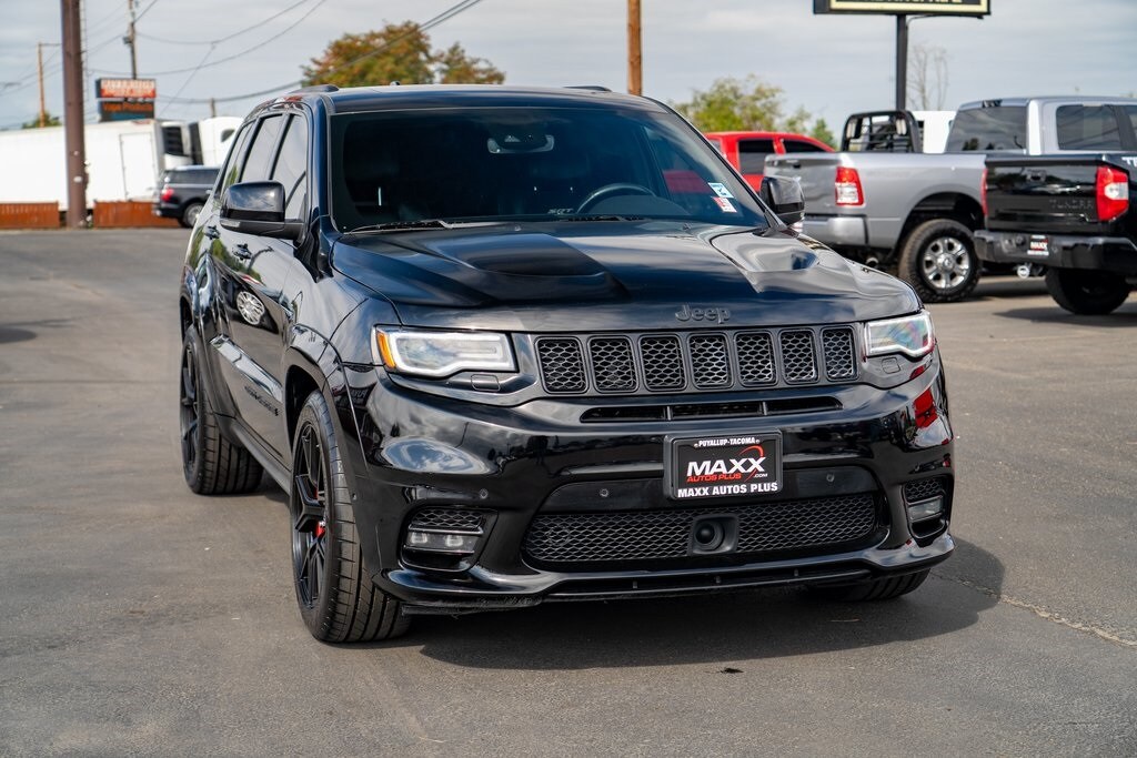 2019 Jeep Grand Cherokee SRT8 photo 2