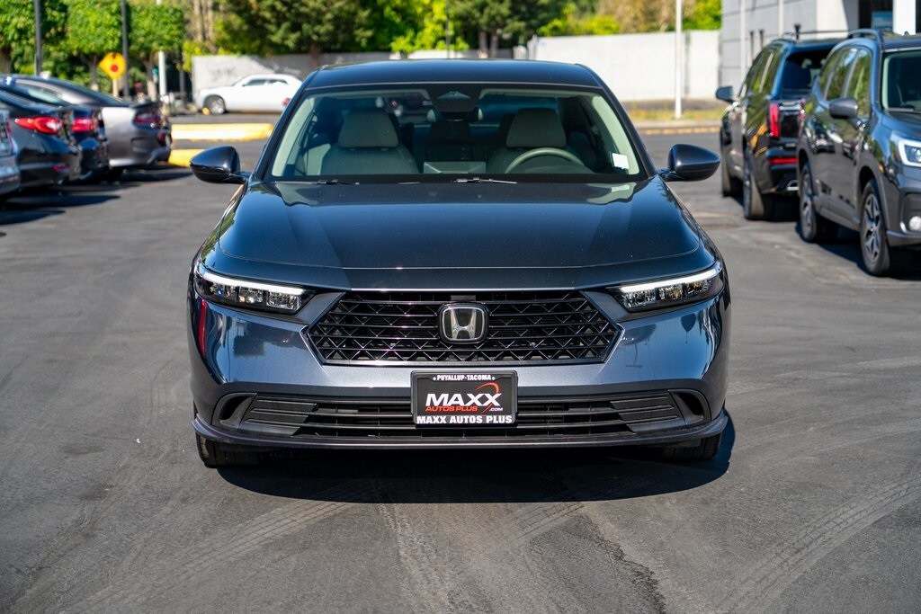 2023 Honda Accord LX photo 3