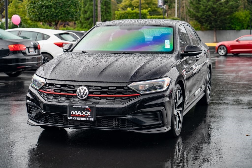 2019 Volkswagen Jetta GLI 2.0T S photo 3