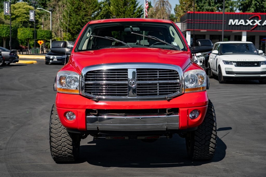 2006 Dodge Ram Laramie photo 2