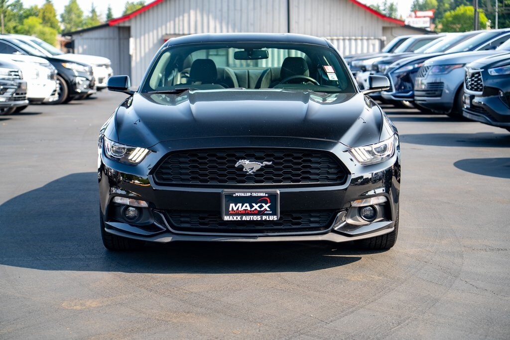2017 Ford Mustang EcoBoost photo 3