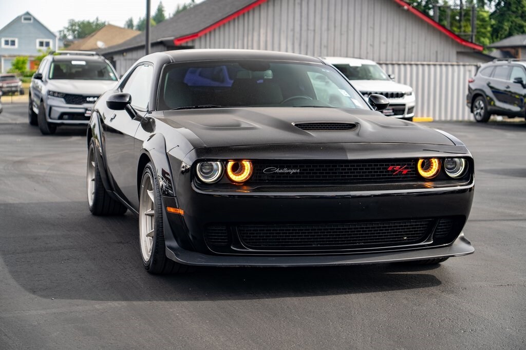 2020 Dodge Challenger R/T Scat Pack Widebody photo 2