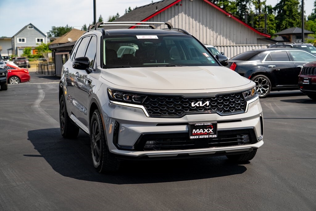 2022 Kia Sorento SX photo 2