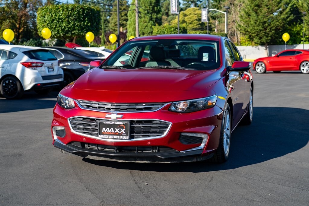 2018 Chevrolet Malibu Hybrid photo 4