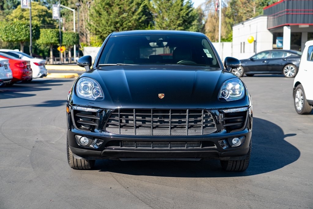 2018 Porsche Macan photo 3