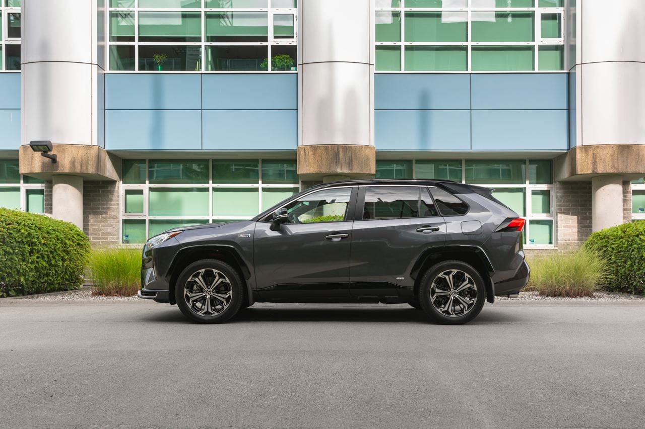 Demystifying-Electric-Vehicles-For-Edmonton-Drivers_1.jpg