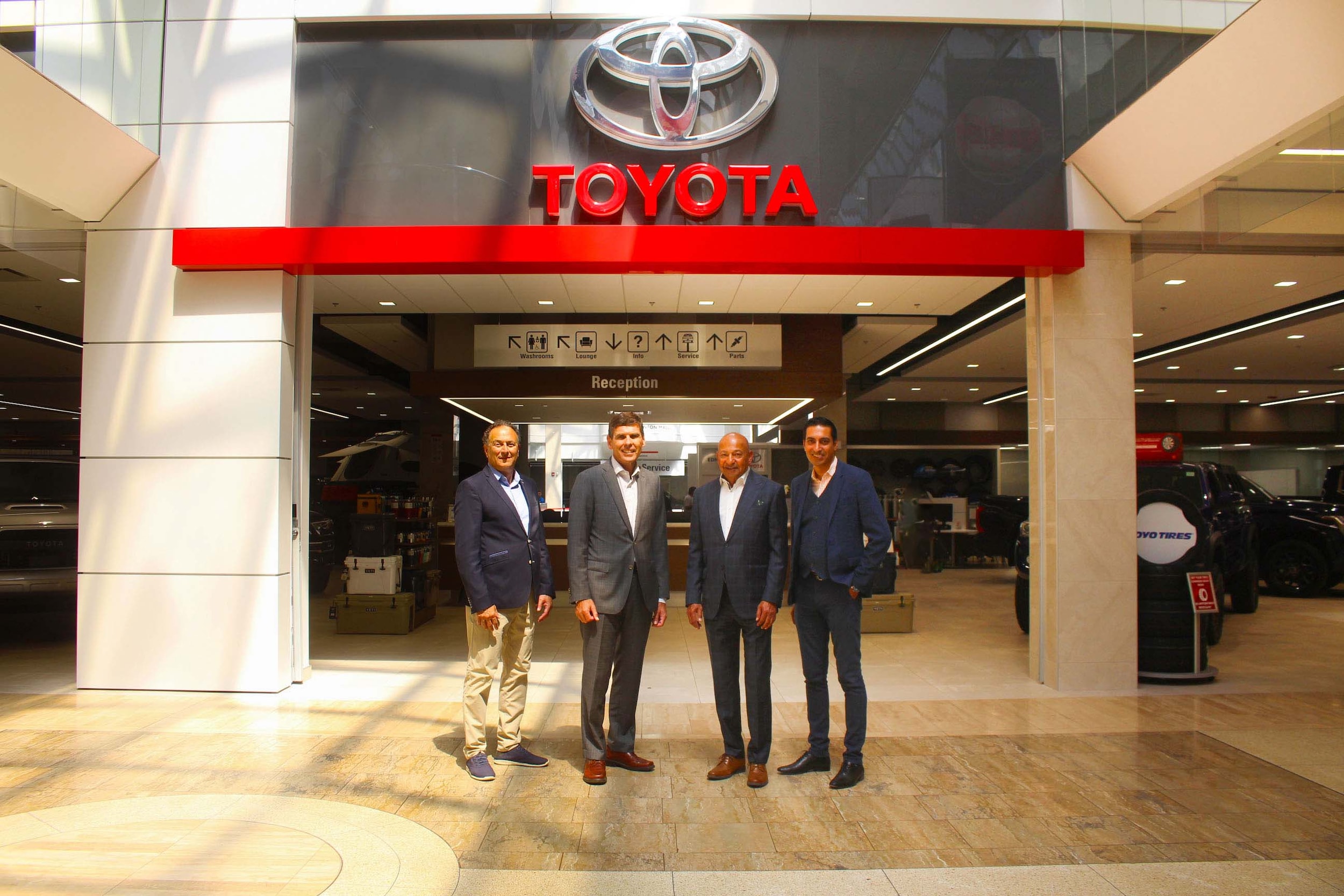 Toyota_Canada_West_Edmonton_Mall_Toyota_1.jpg