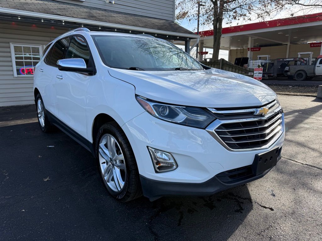 2020 Chevrolet Equinox Premier's photo