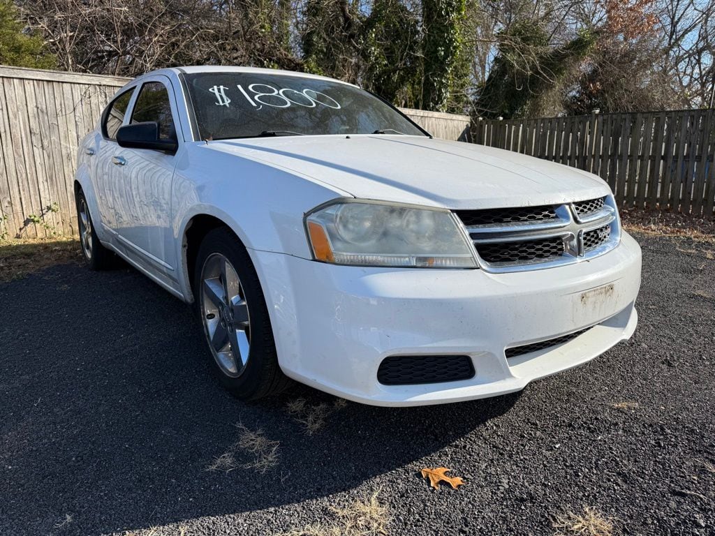2011 Dodge Avenger Express's photo