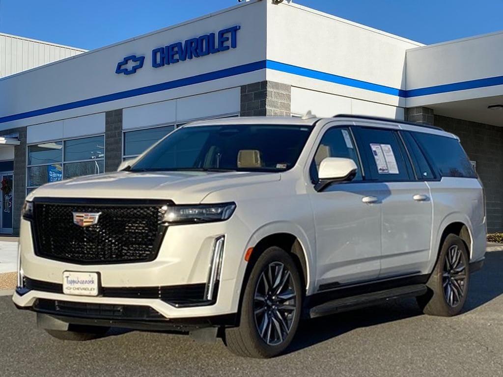 2021 Cadillac Escalade ESV Sport's photo