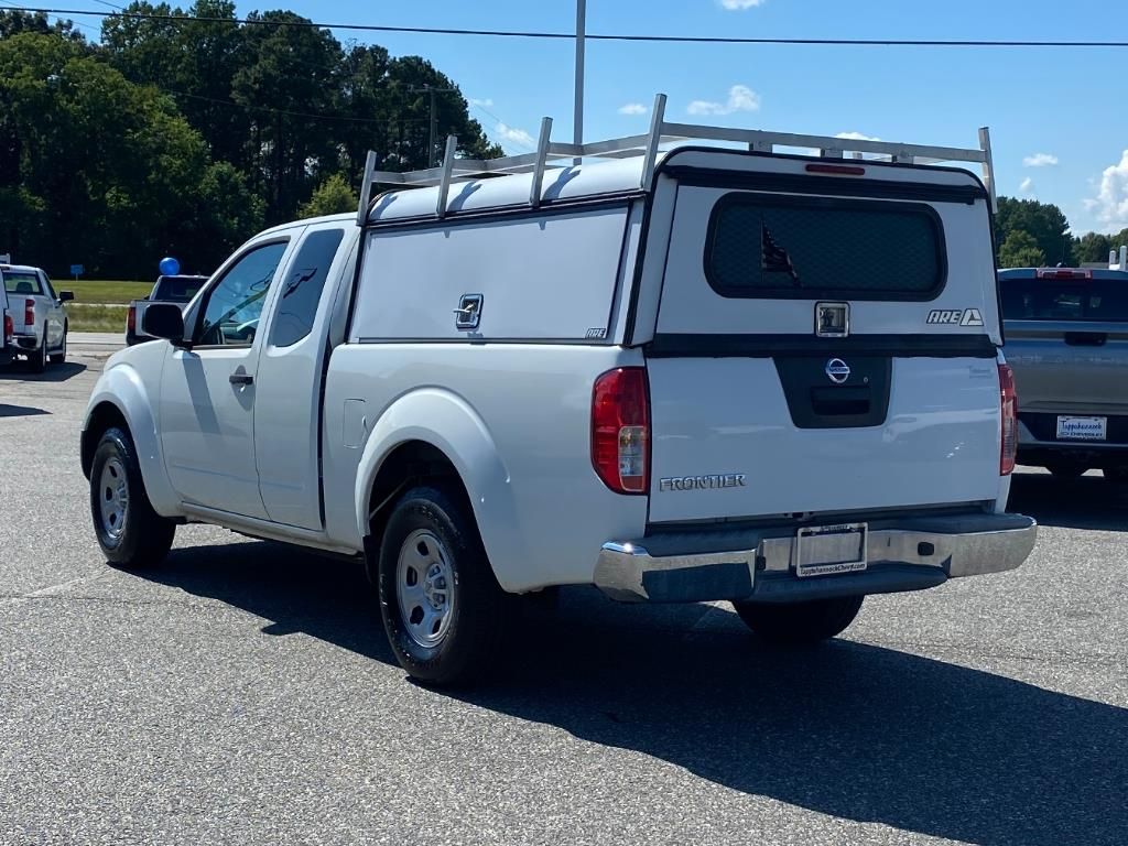 2016 Nissan Frontier S photo 2