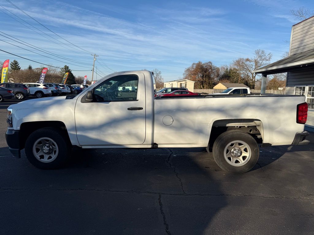 2018 Chevrolet Silverado Work Truck LS Base photo 3