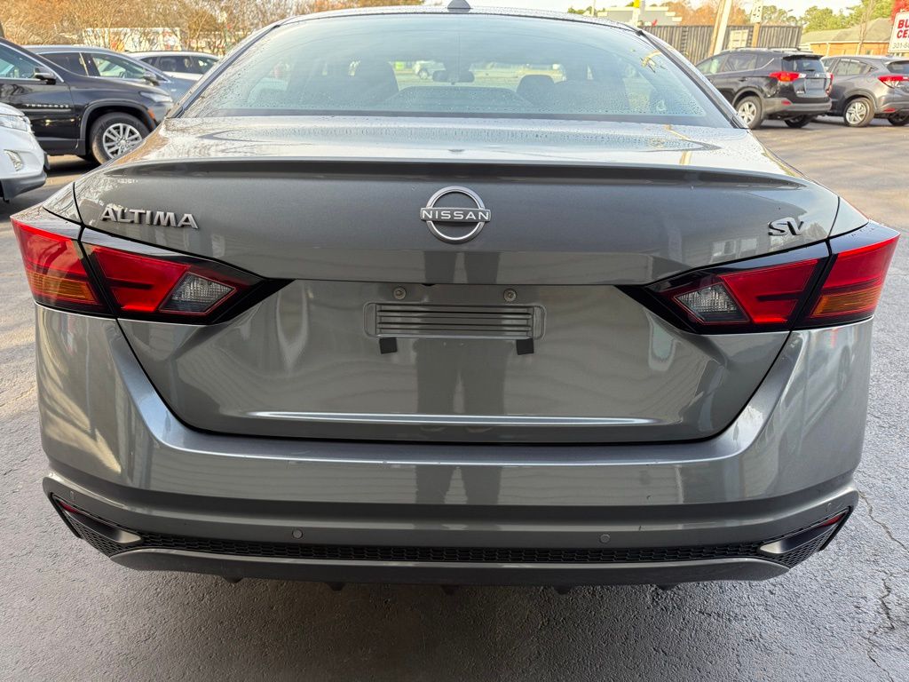 2023 Nissan Altima 2.5 SV photo 4