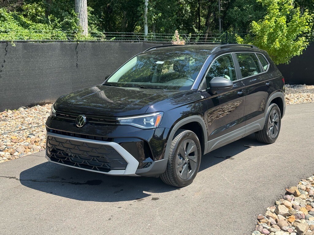 2025 Volkswagen Taos S