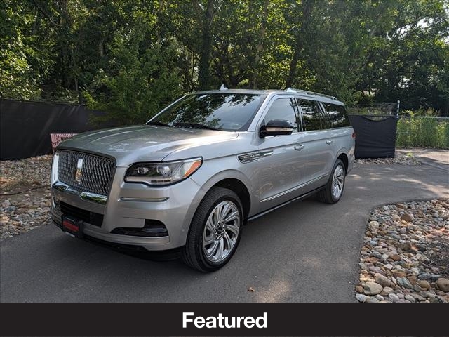 2024 Lincoln Navigator