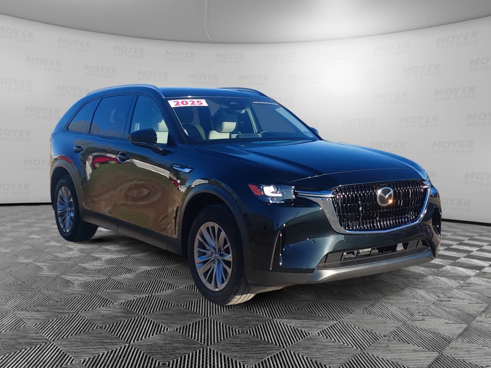 2025 Mazda CX-90 Preferred Package - Photo 7