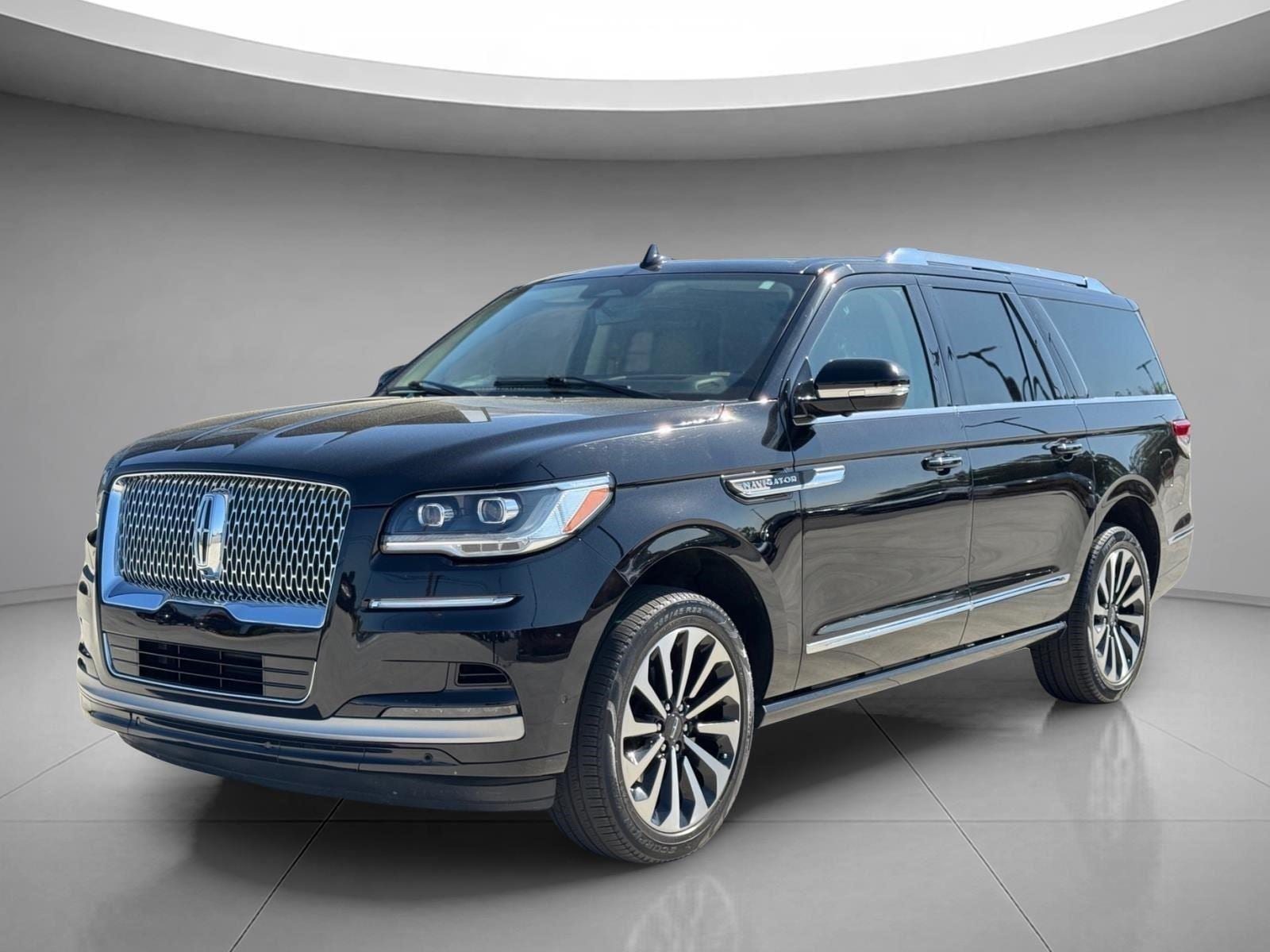 2023 Lincoln Navigator