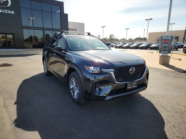 2026 Mazda CX-90 Select Package's photo